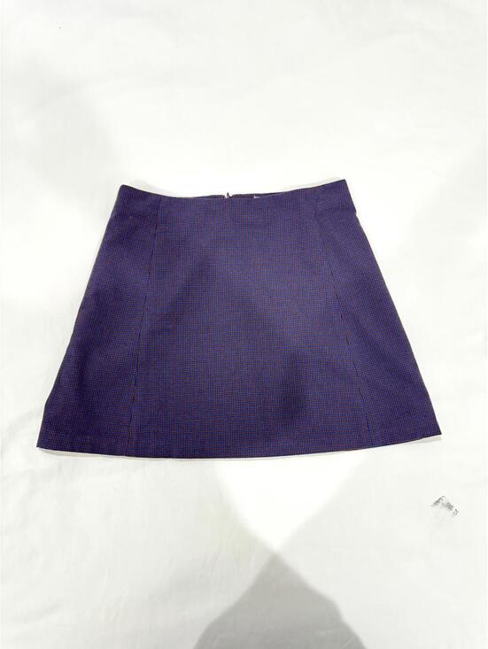 Aritzia Dresses & Skirts - Sunday Best Aritzia Blue Multicolore Plaid Zipper Short Mini Skirt- Size 6